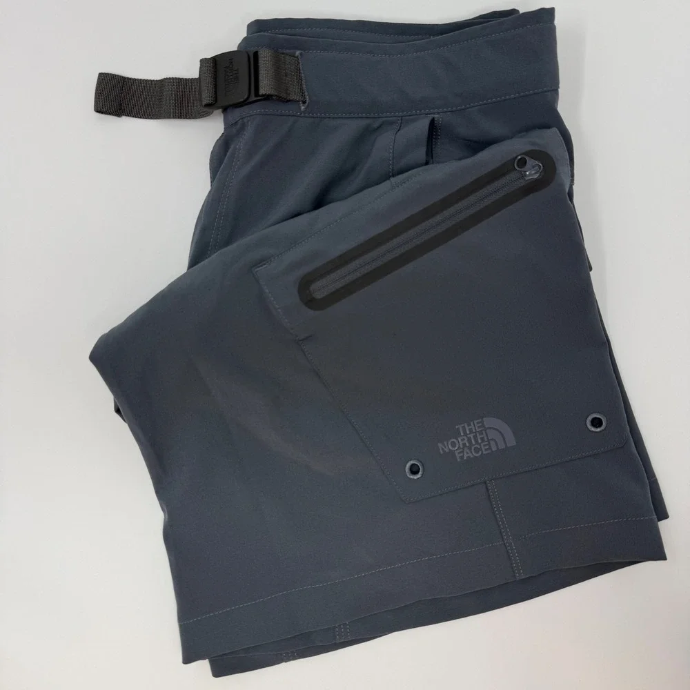 The North Face Mens Gray Zip Pocket Cargo Shorts Size‎ 30 Outdoor Hiking
